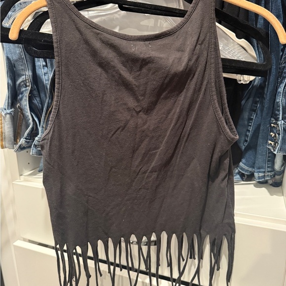 Kirra Black Skull Fringe Tank Top - Picture 3 of 3